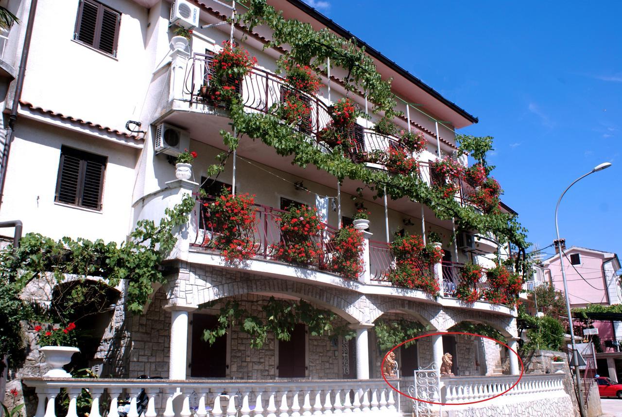 Apartments And Rooms Deskovic Mošćenička Draga Exterior foto